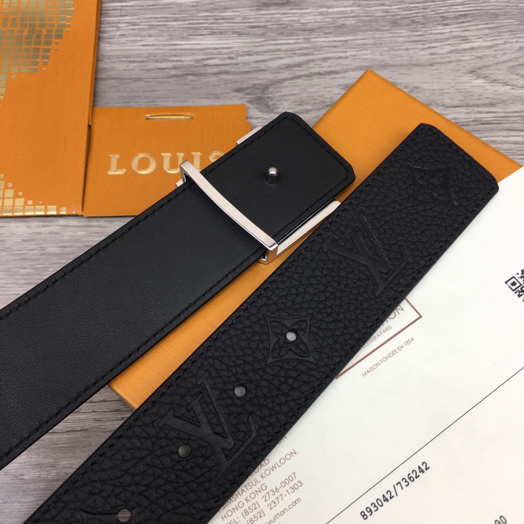 Louis Vuitton Shape 40MM Reversible Belt - DesignerGu