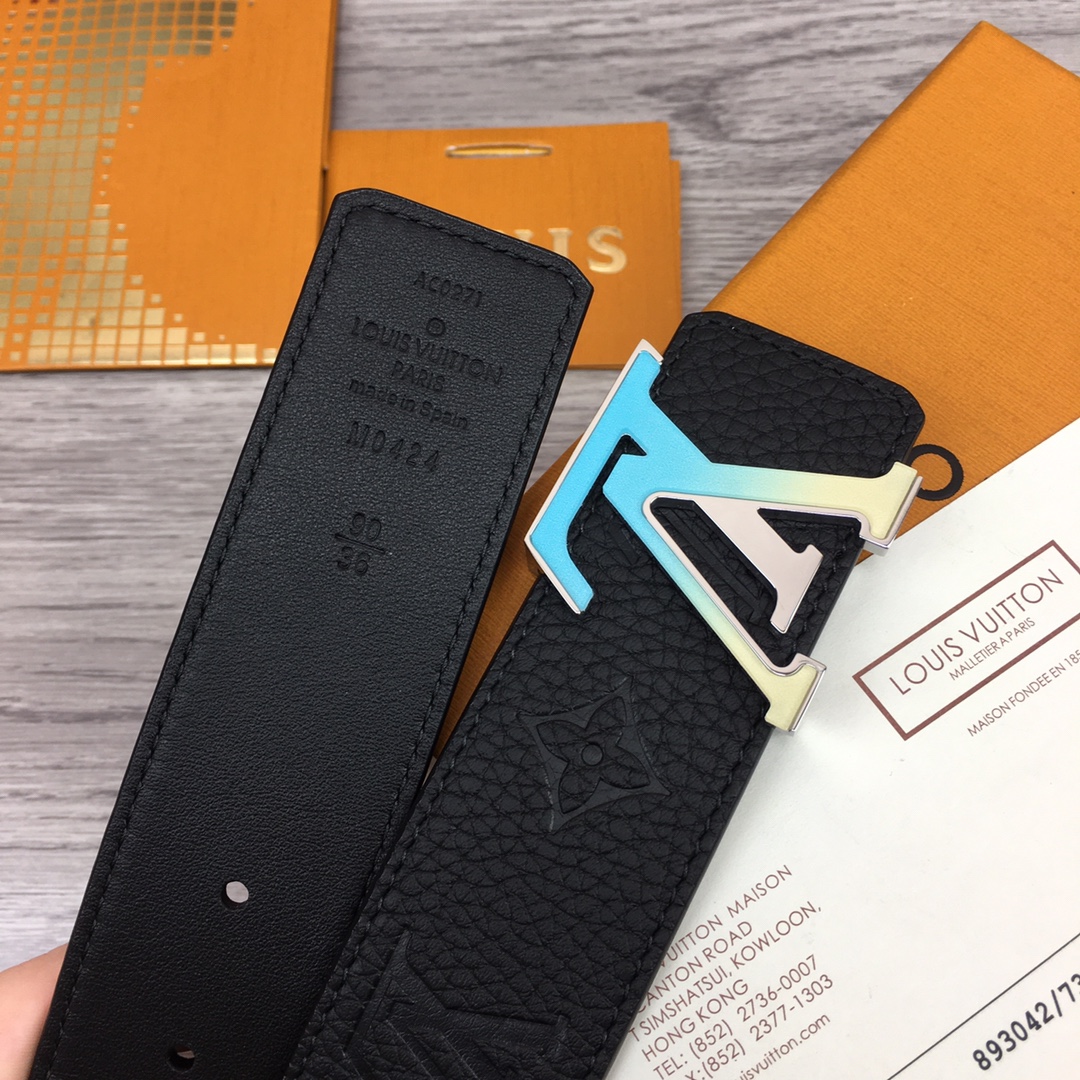 Louis Vuitton Shape 40MM Reversible Belt - DesignerGu