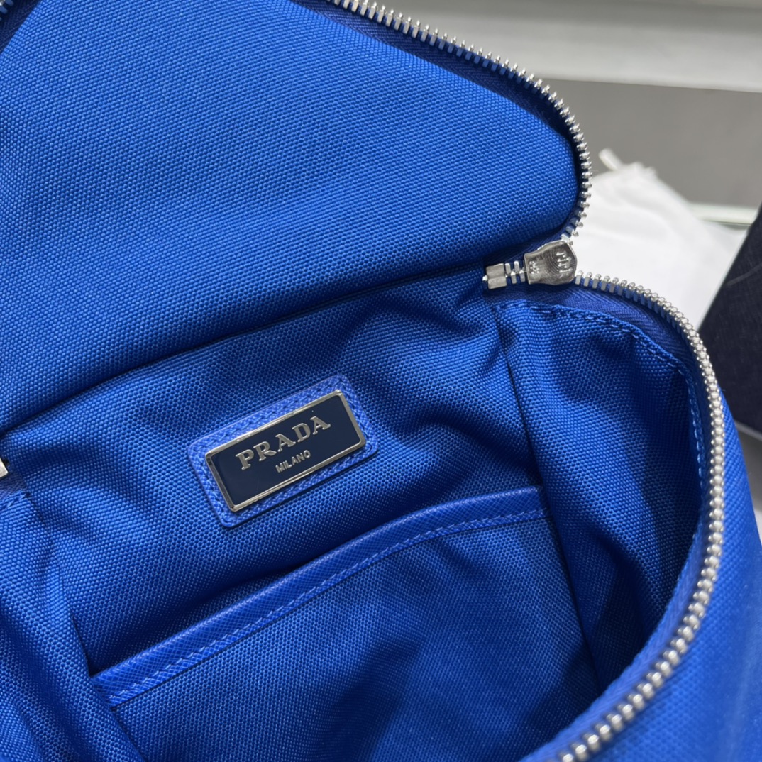 Prada Canvas Shoulder Bag(21-15-15cm)   2VH147 - DesignerGu