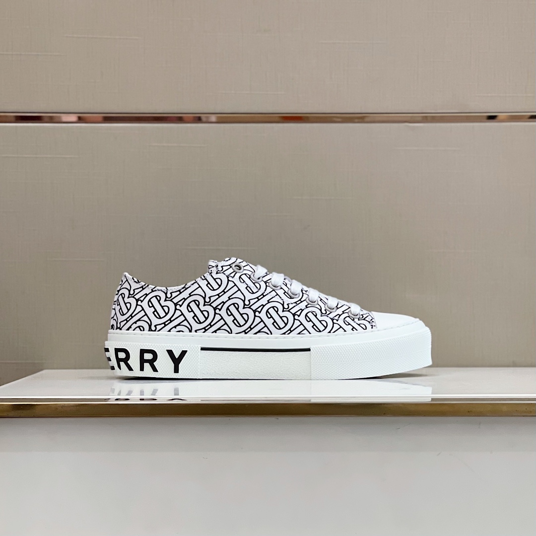 Burberry Monogram Print Cotton Sneakers - DesignerGu