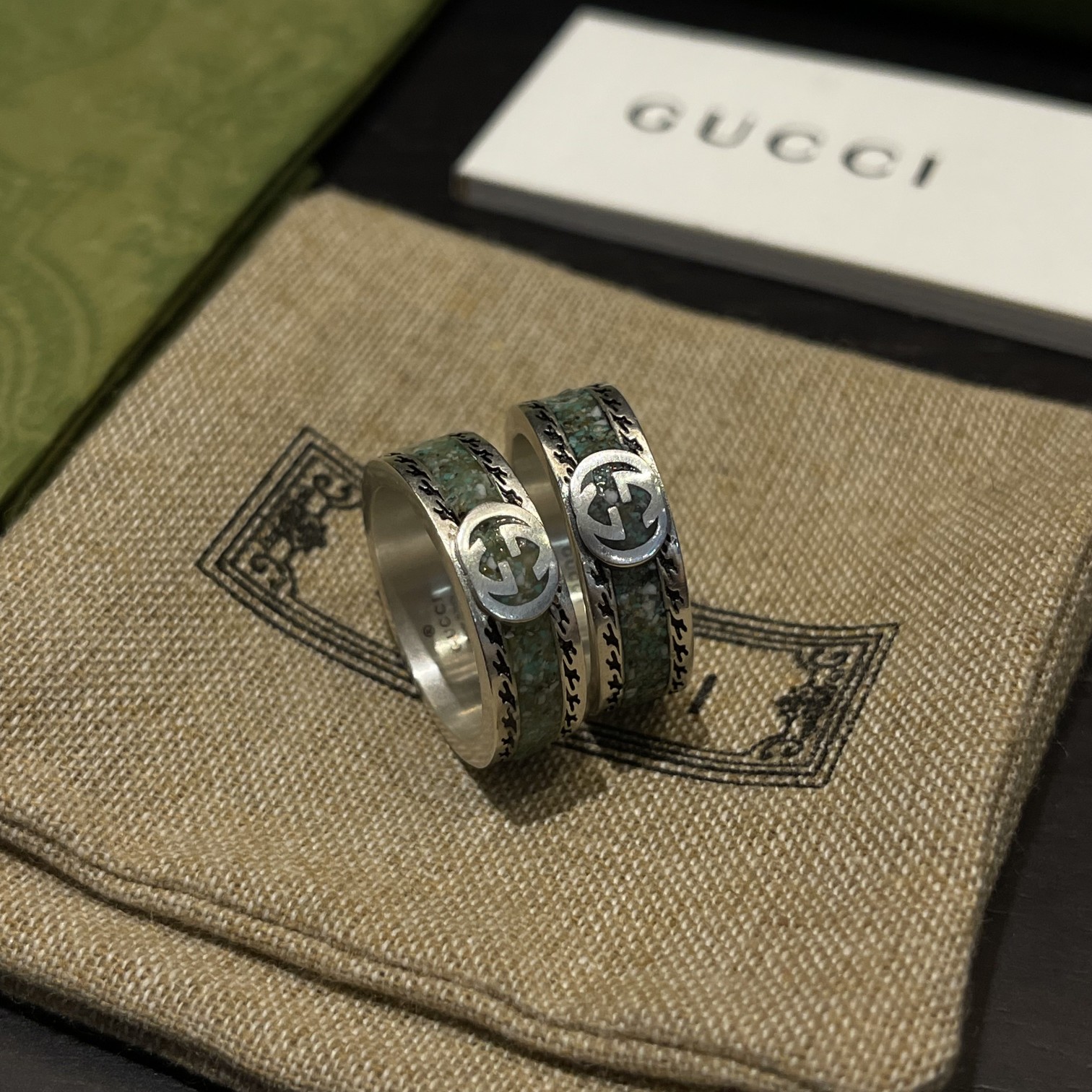 Gucci Ring with Interlocking G - DesignerGu