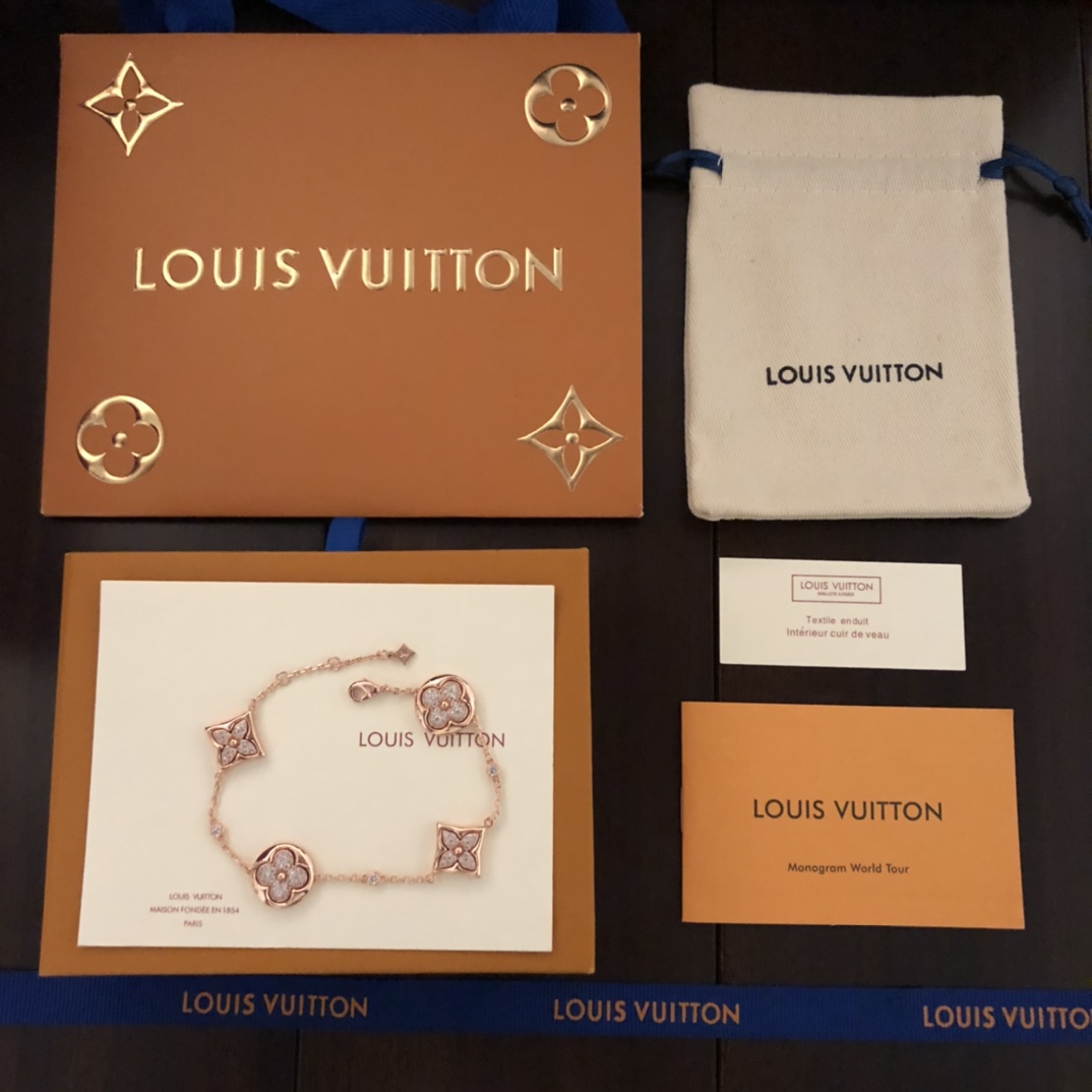 Louis Vuitton Color Blossom BB Multi-Motifs Bracelet   Q95650 - DesignerGu