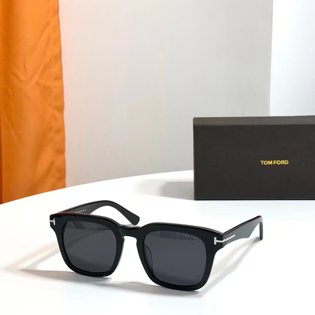 Tom Ford Sunglasses FT0751 - DesignerGu