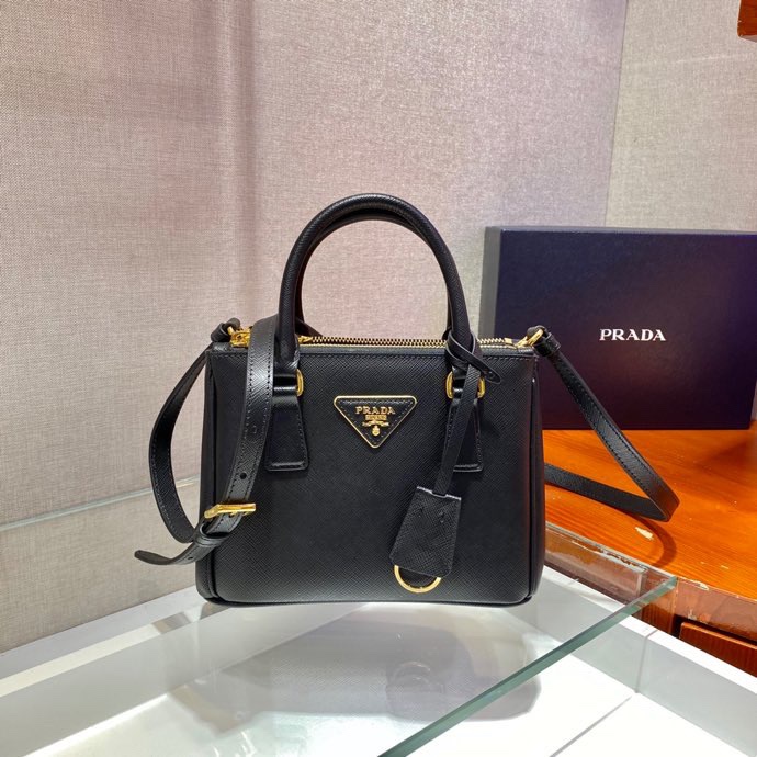 Prada Galleria Saffiano Leather Micro-Bag(20-14.5-9.5cm)   1BA906 - DesignerGu