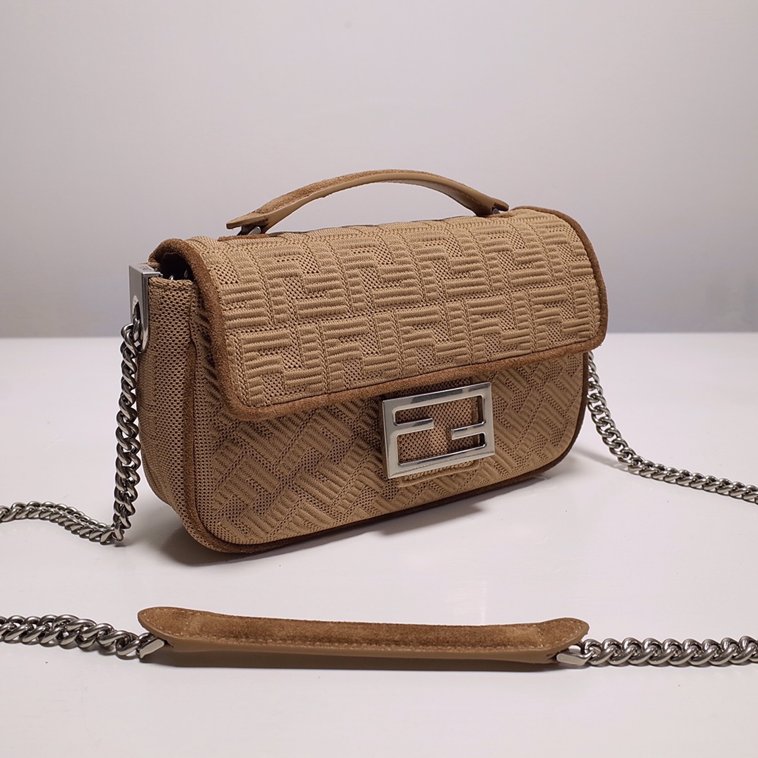 Fendi Iconic Medium Baguette Bag With Chain  (24-14.5-7CM)   8BR793 - DesignerGu
