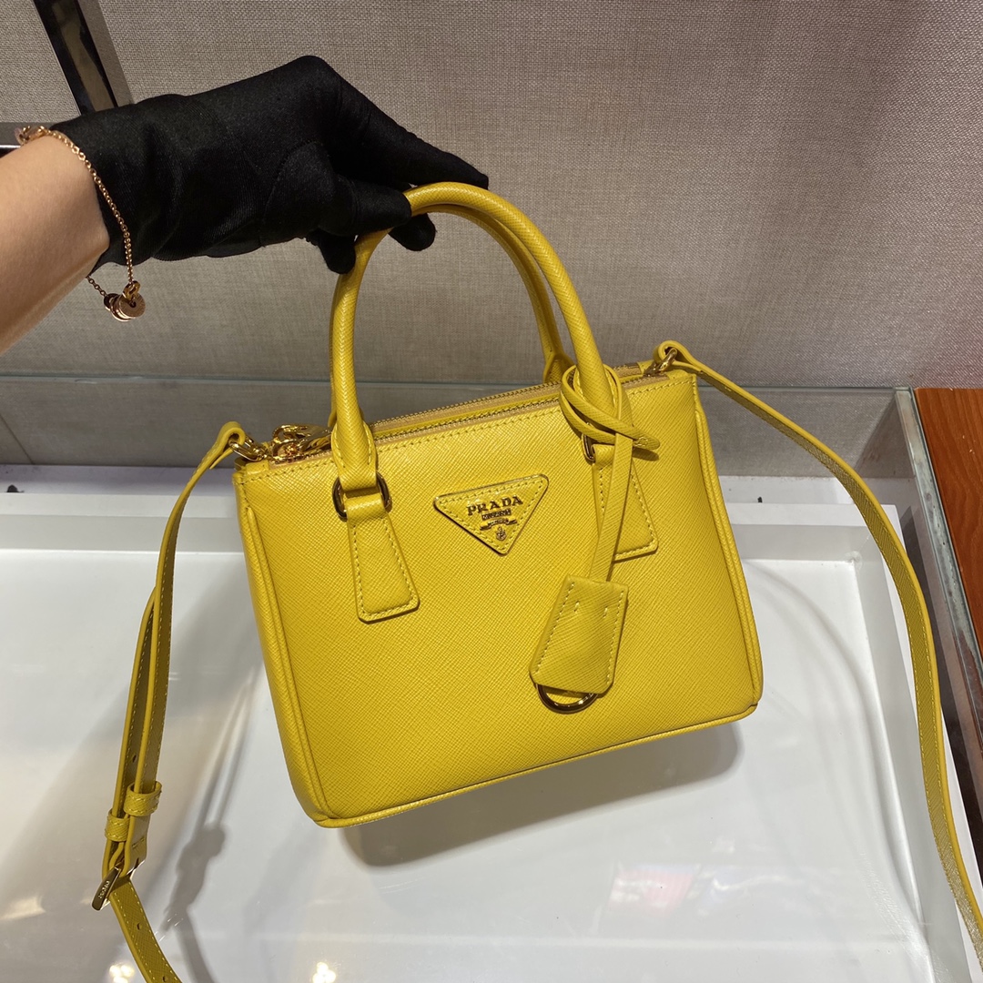 Prada Galleria Saffiano Leather Micro-Bag(20-14.5-9.5cm)   1BA906 - DesignerGu