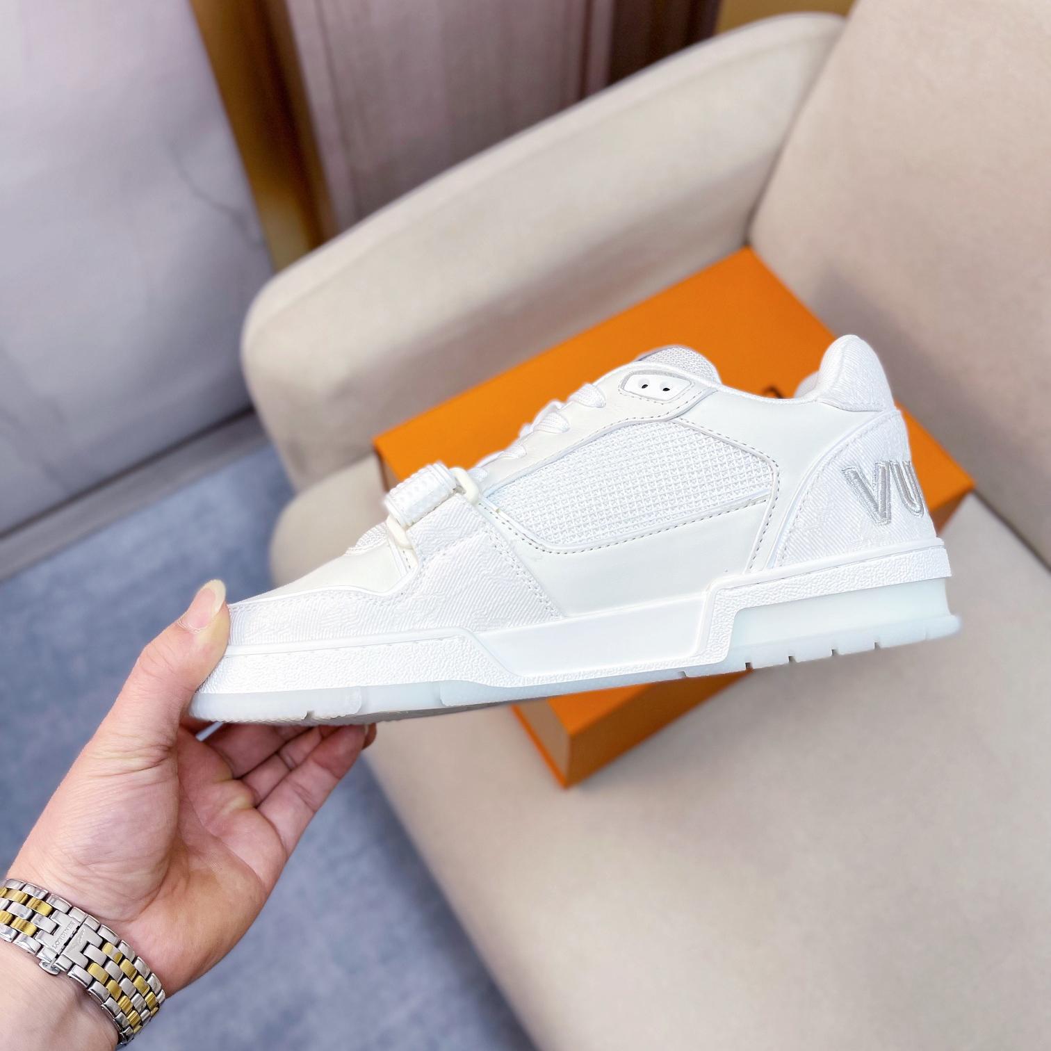 Louis Vuitton Trainer Sneaker(Upon UK Size) - DesignerGu