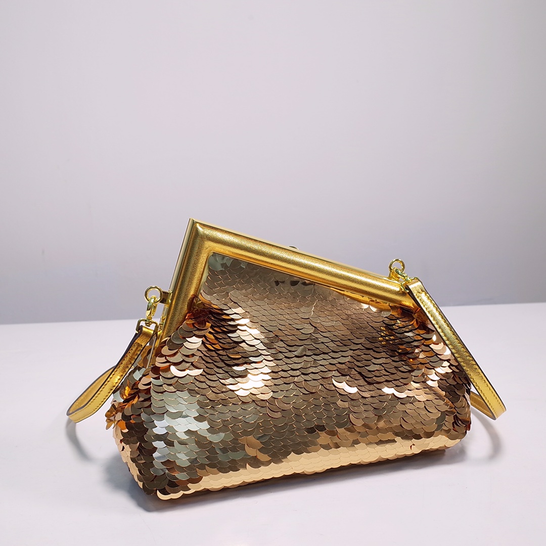 Fendi Gold-Coloured Leather And Sequinned Bag   (26-18-9.5cm)   8BP129  - DesignerGu