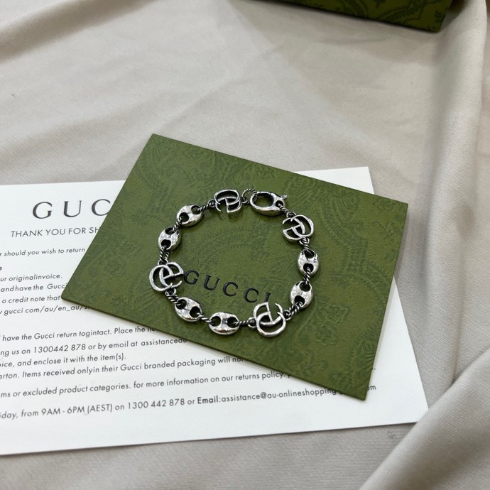 Gucci Double G Bracelet - DesignerGu