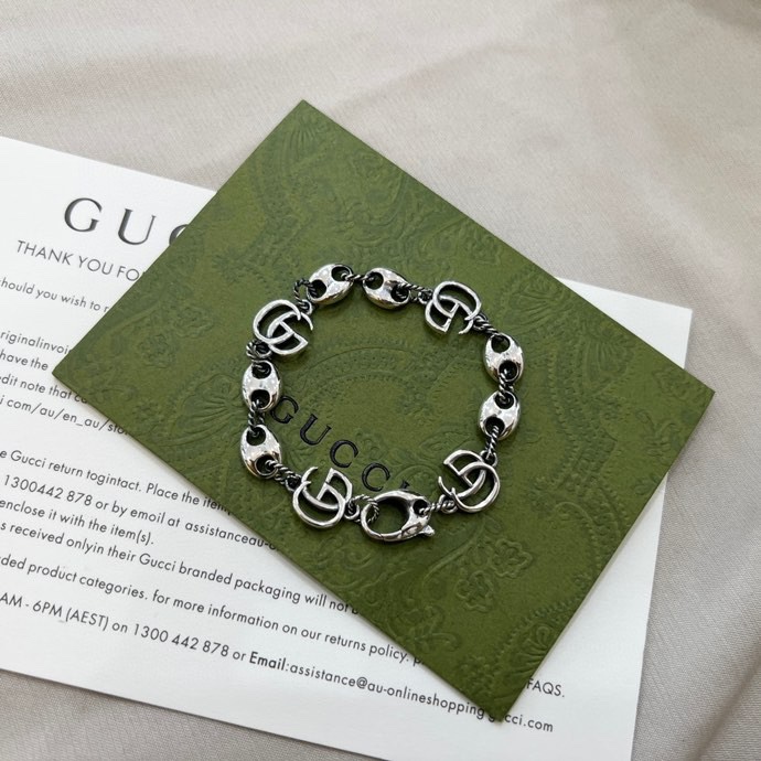 Gucci Double G Bracelet - DesignerGu