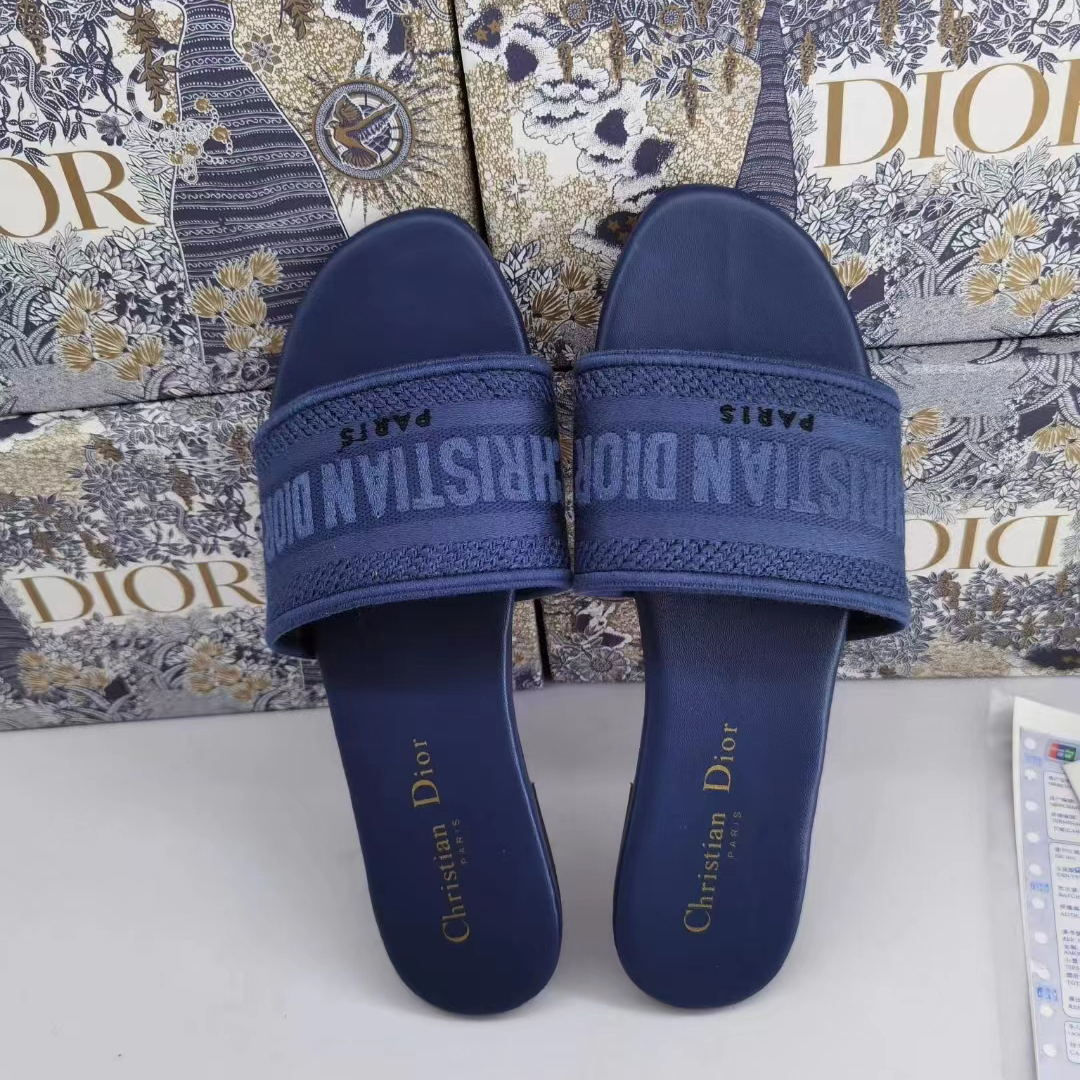 Dior Women Slides - DesignerGu