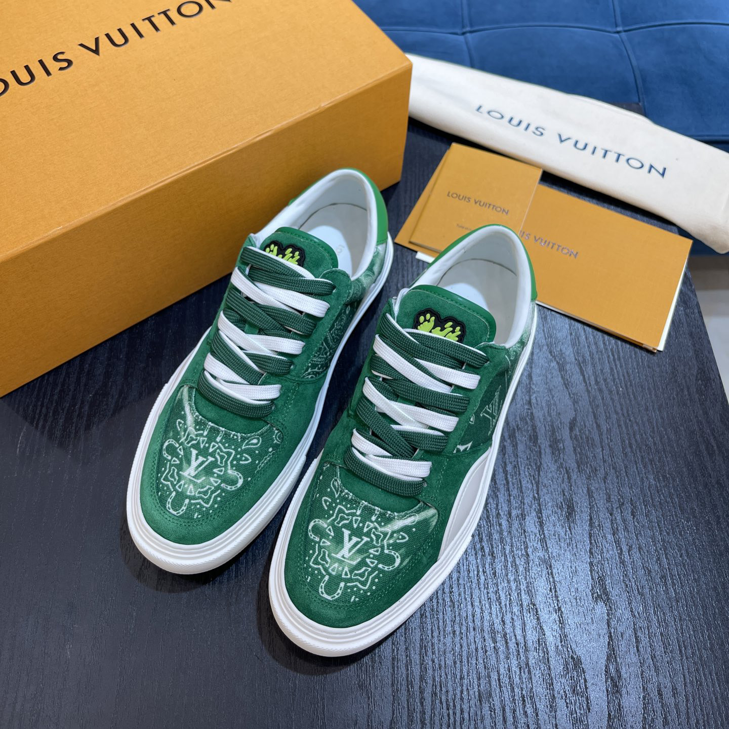 Louis Vuitton LV Ollie Sneaker      - DesignerGu