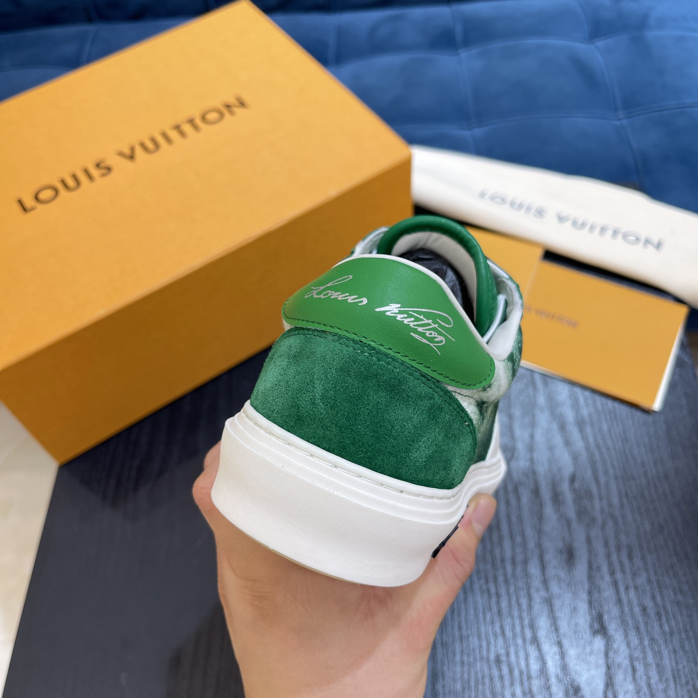 Louis Vuitton LV Ollie Sneaker      - DesignerGu