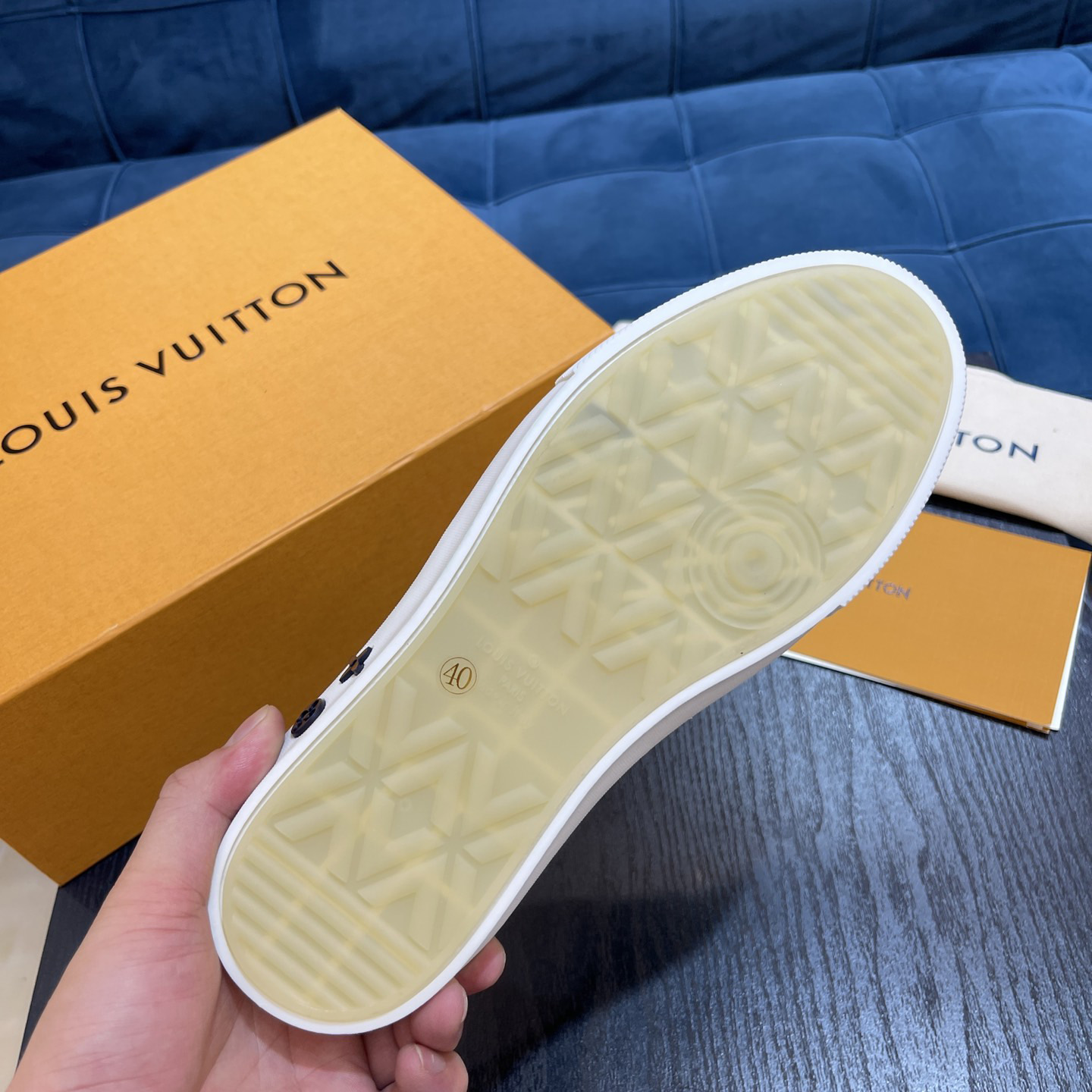 Louis Vuitton LV Ollie Sneaker      - DesignerGu