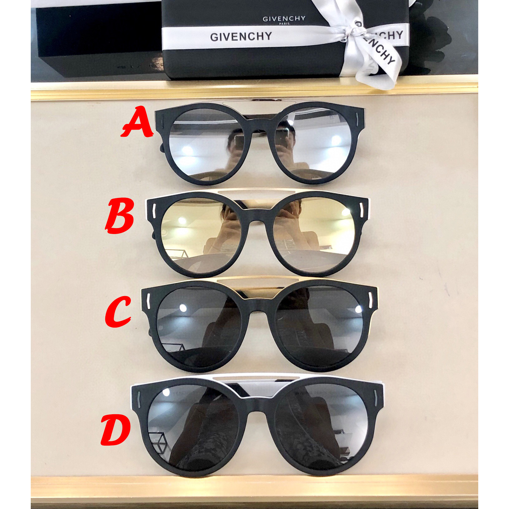 Givenchy Sunglasses  GV7017 - DesignerGu