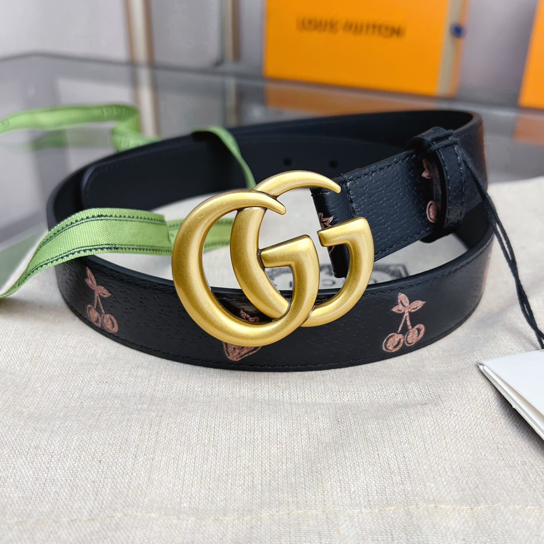 Gucci  GG Marmont Thin Belt - DesignerGu