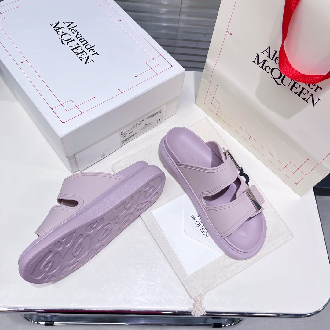 Alexander Mqueen Women's Hybrid Slide In Lilac - DesignerGu