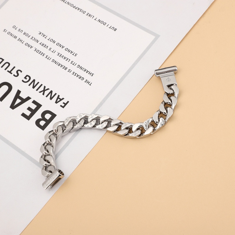 Louis Vuitton LV Chain Links Bracelet  21cm   M68273 - DesignerGu