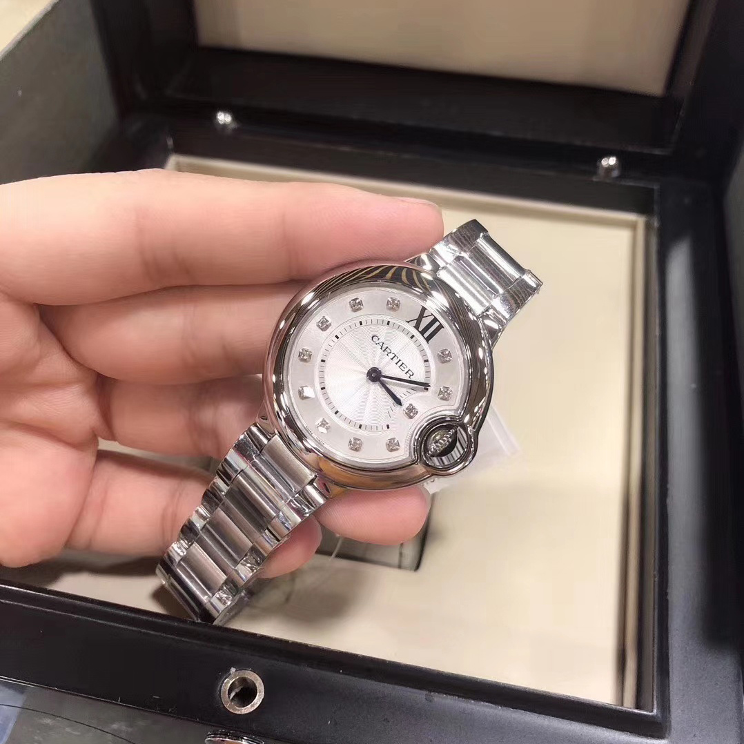 Cartier Watch   33mm - DesignerGu