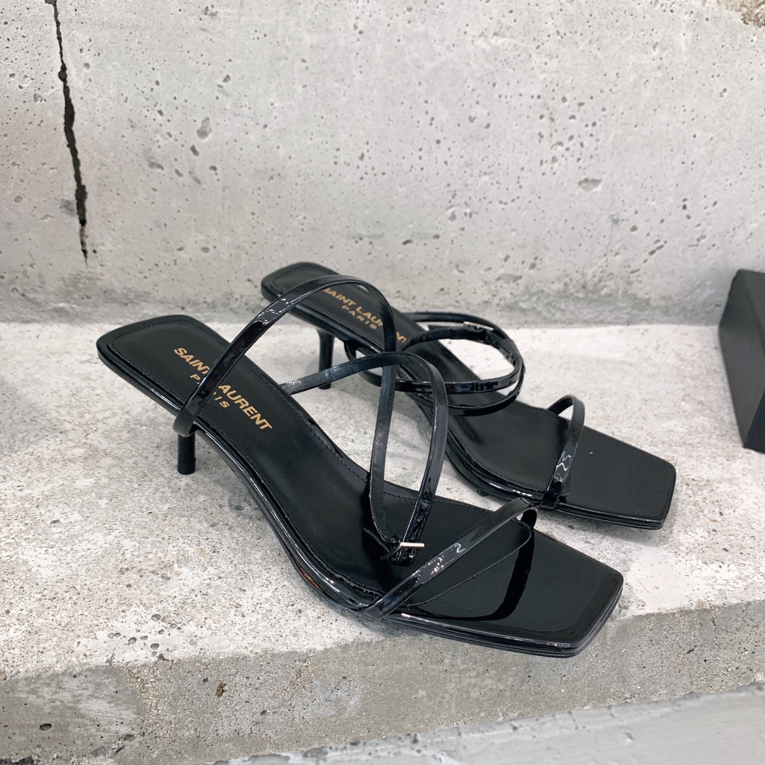 Saint Laurent Nuit Sandals In Patent Leather - DesignerGu