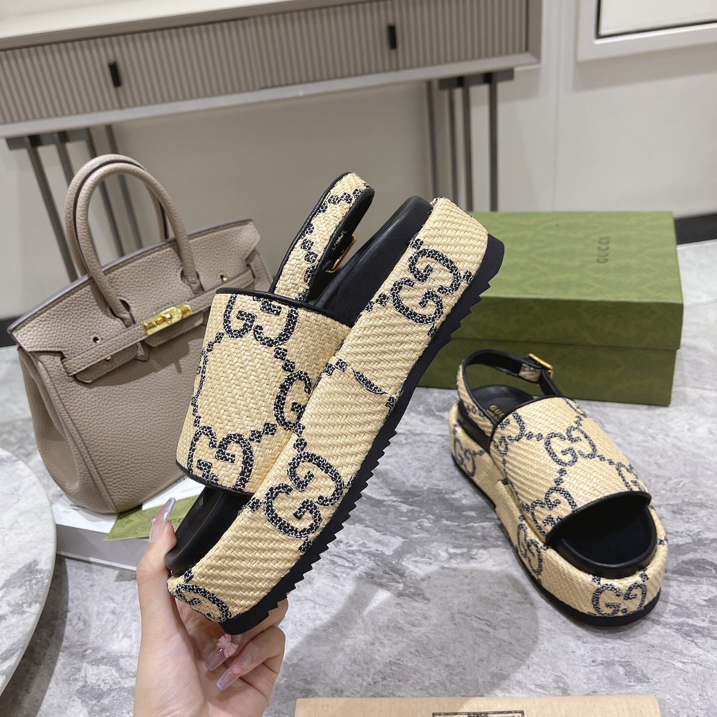 Gucci GG Platform Sandal - DesignerGu