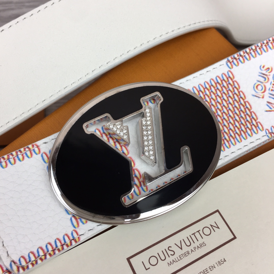 Louis Vuitton LV Optic 40MM Reversible Belt   M0556S - DesignerGu