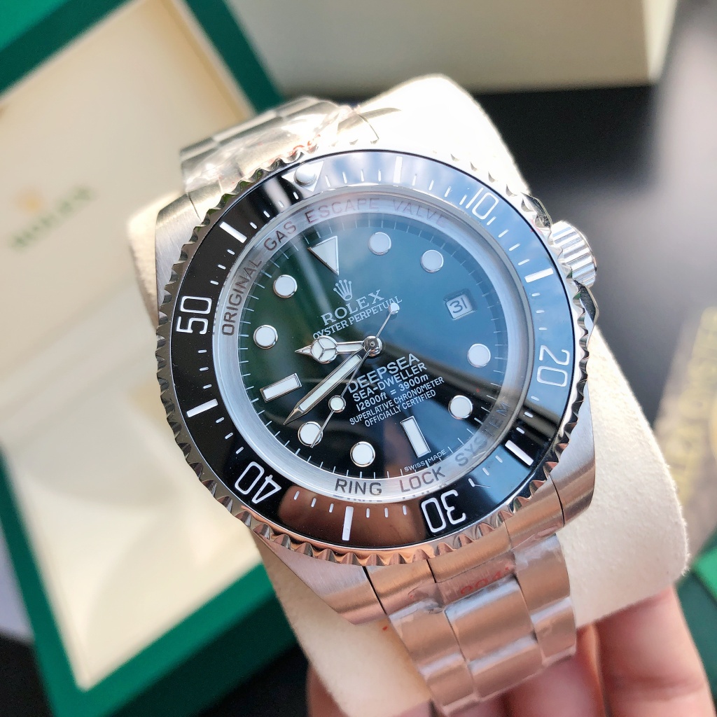 Rolex  Watch    - DesignerGu