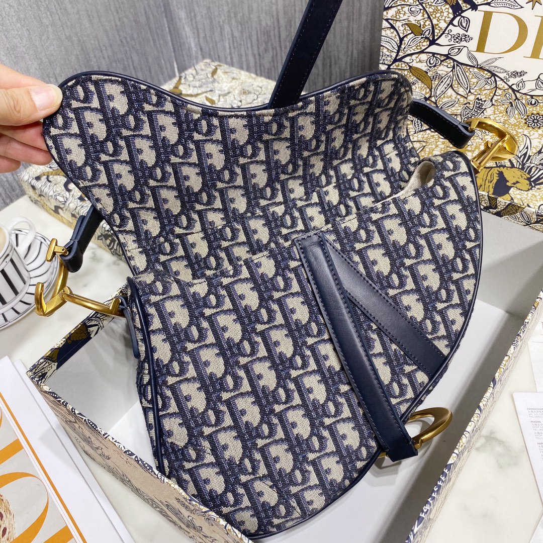 Dior Blue Dior Oblique Jacquard Saddle Bag(25.5-20.5-7cm) - DesignerGu