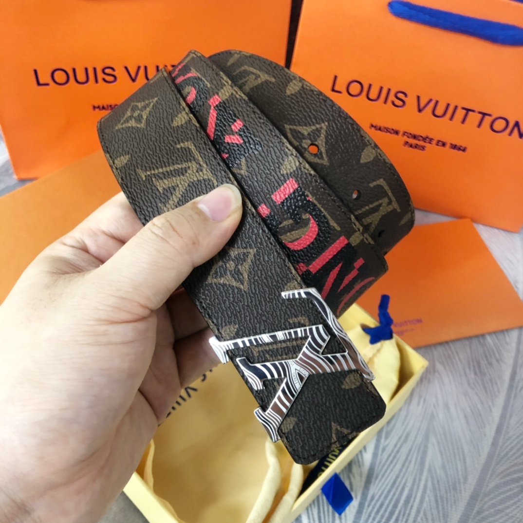 Louis Vuitton LV Pyramide Cities Exclusive 40MM Reversible Belt—Hong Kong - DesignerGu