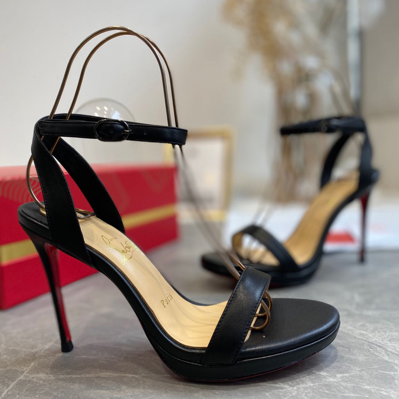 Christian Louboutin Loubigirl 100 mm - DesignerGu