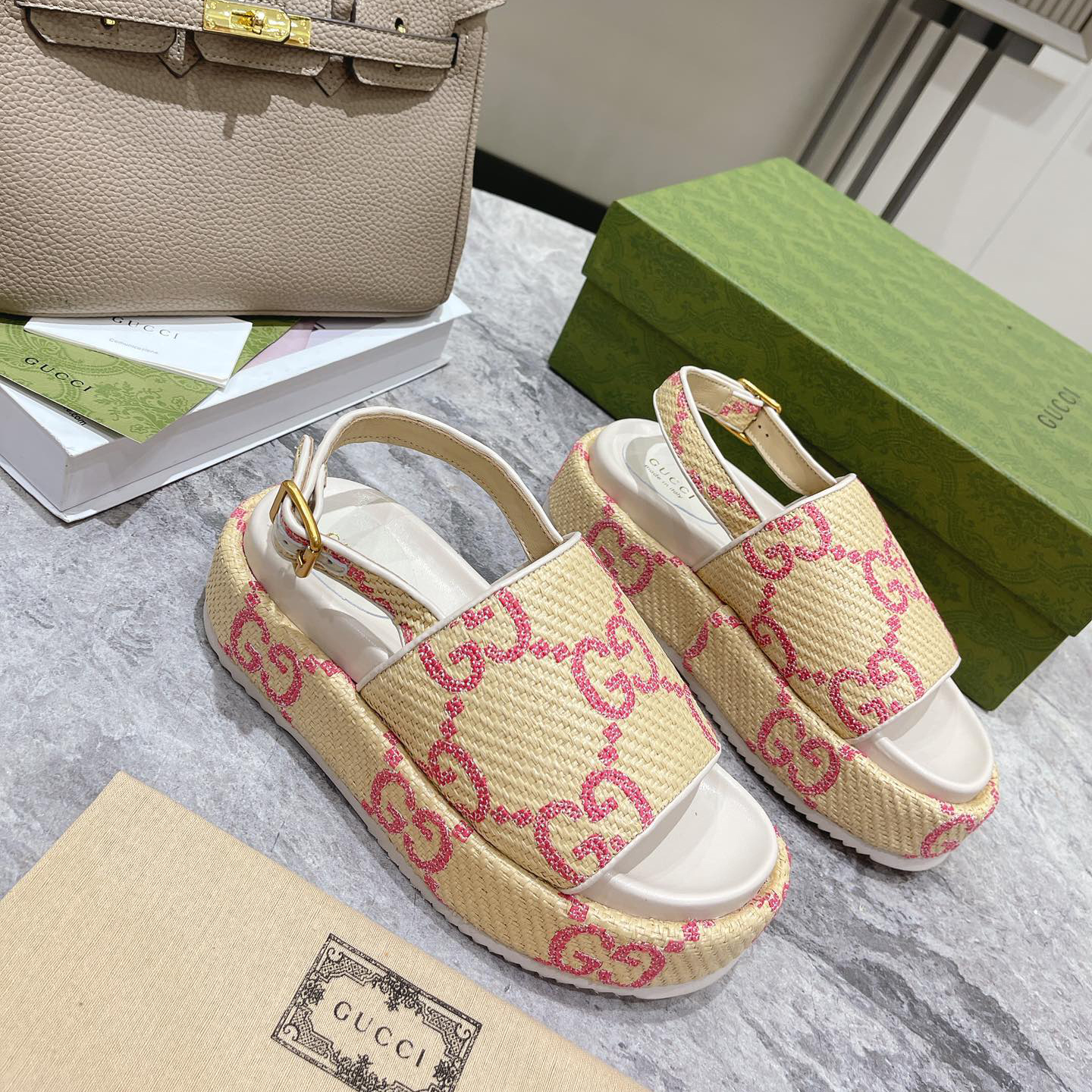 Gucci GG Platform Sandal - DesignerGu