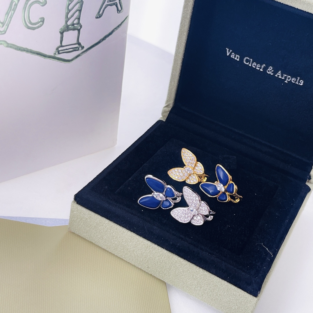 Van Cleef & Arpels Two Butterfly Earrings - DesignerGu