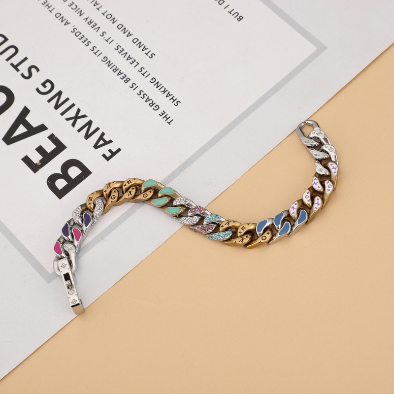 Louis Vuitton Chain Links Patches Bracelet  21cm   mp2683 - DesignerGu