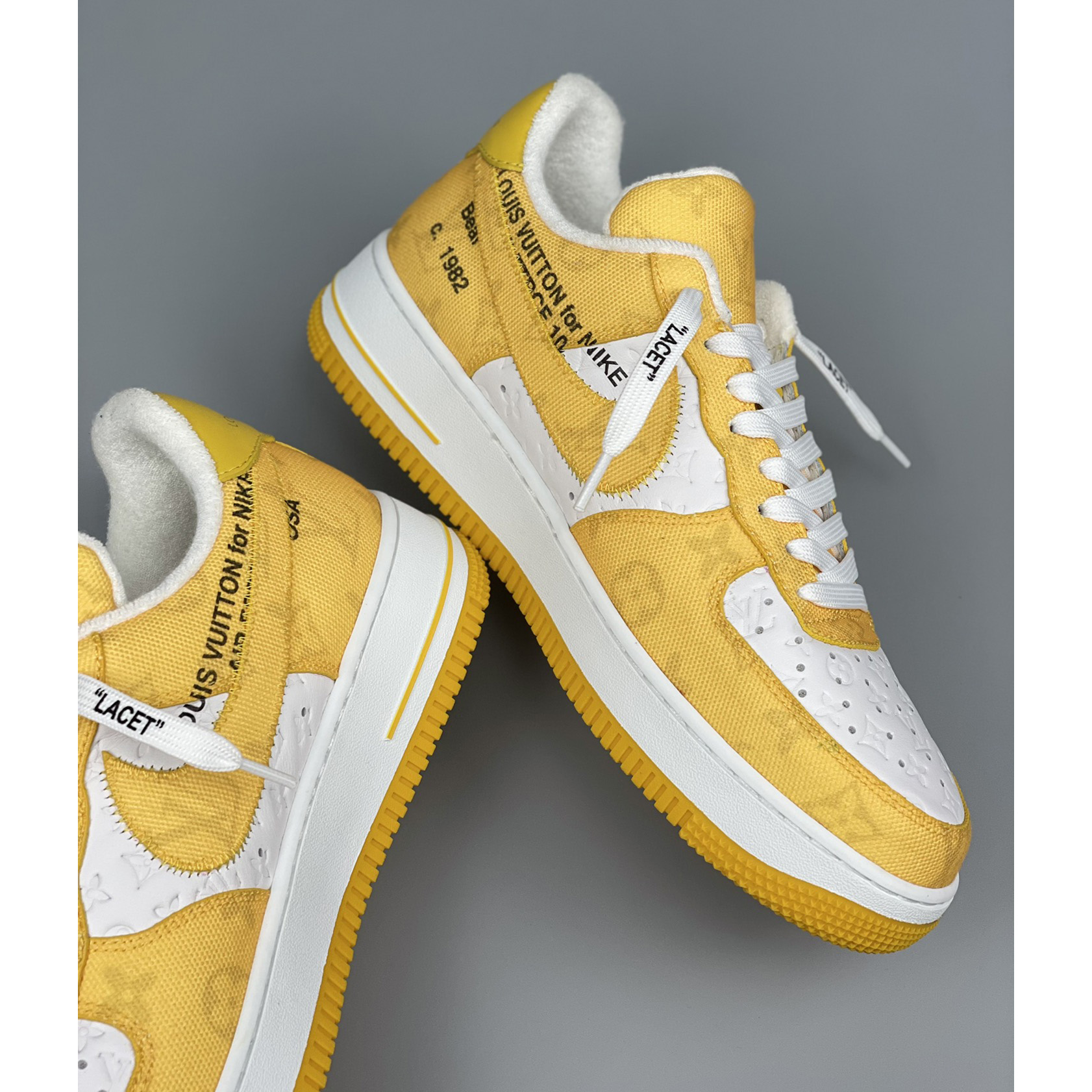 Louis Vuitton x Off-White x Nike Sneaker    - DesignerGu