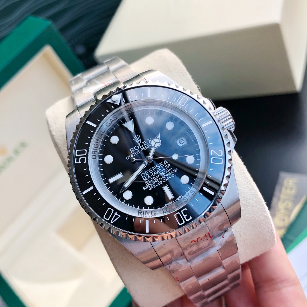 Rolex  Watch    - DesignerGu