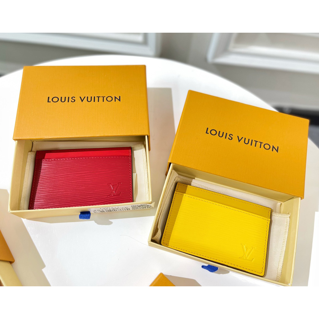 Louis Vuitton Card Holder     M81065 - DesignerGu