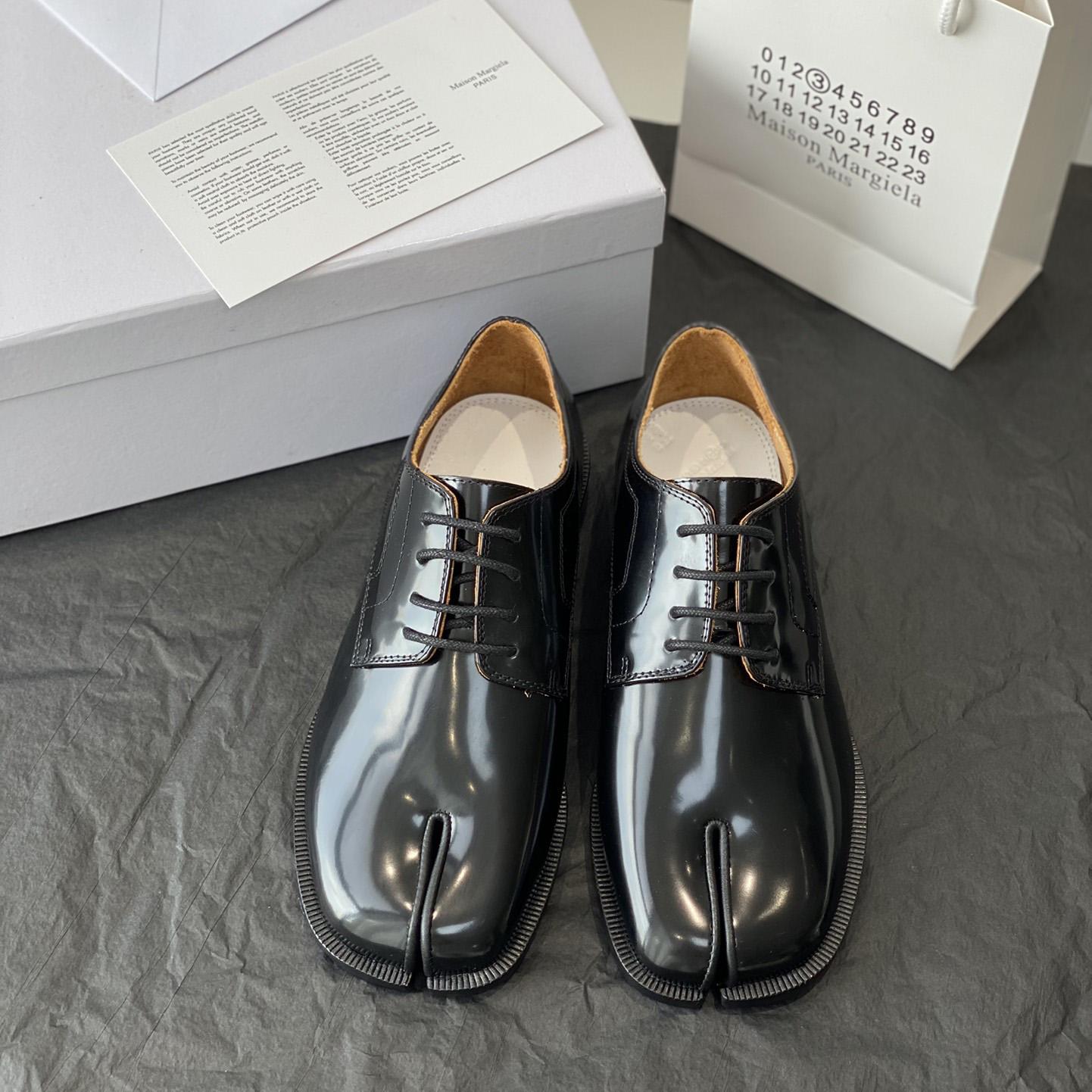 Maison Margiela Tabi Leather Brogues - DesignerGu