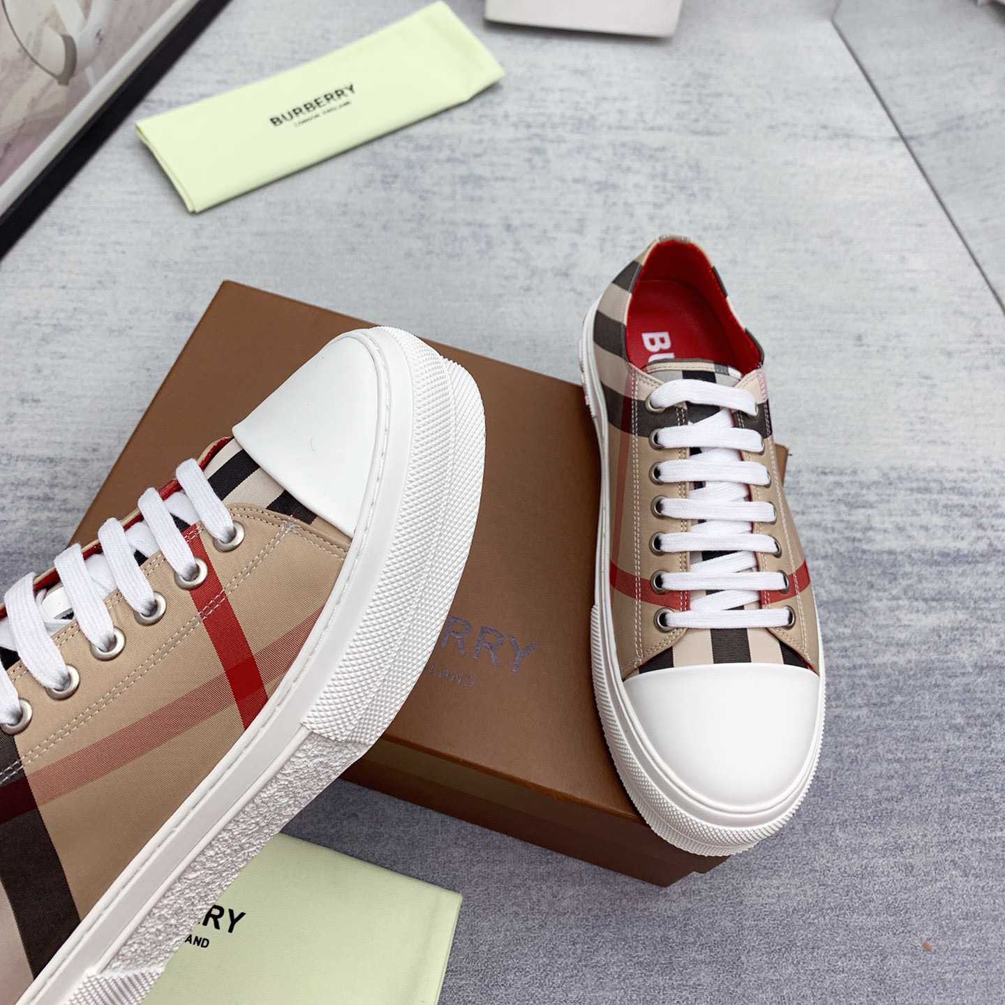 Burberry Check Cotton Sneakers - DesignerGu