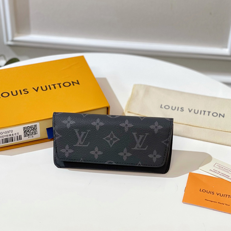 Louis Vuitton Woody Glasses Case   GI0296 - DesignerGu