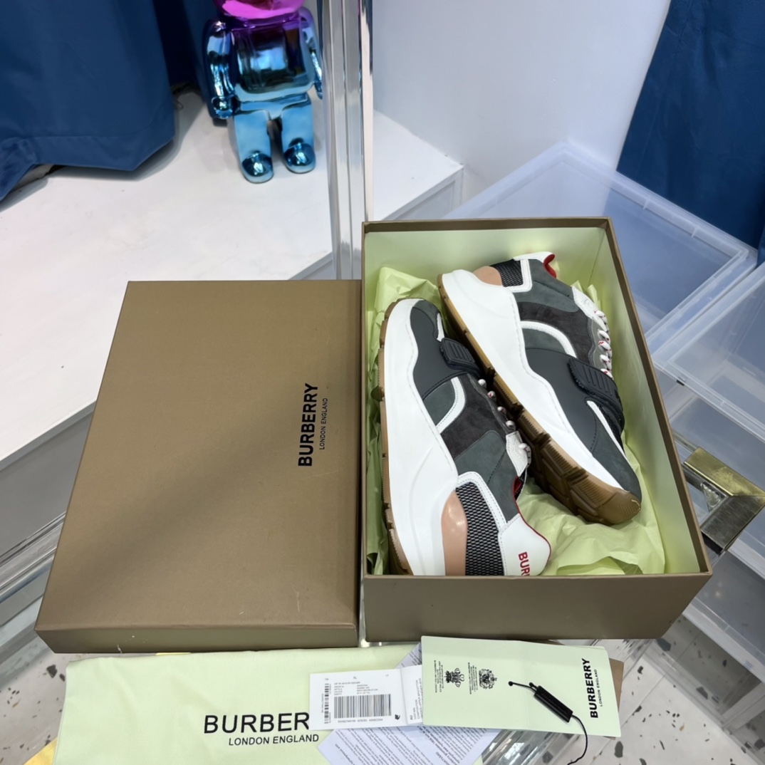 Burberry Cotton Sneakers - DesignerGu