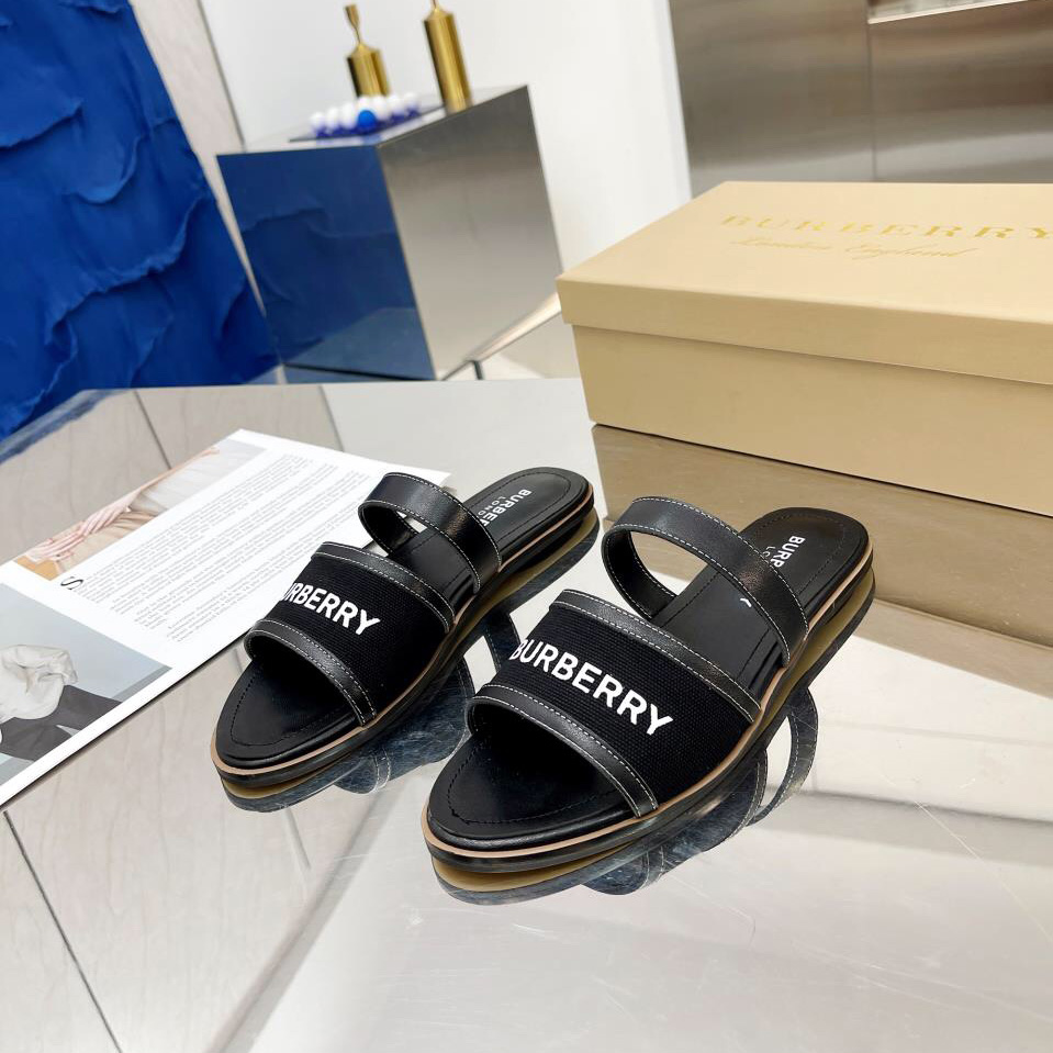 Burberry Logo Print Canvas And Leather Sandals - DesignerGu