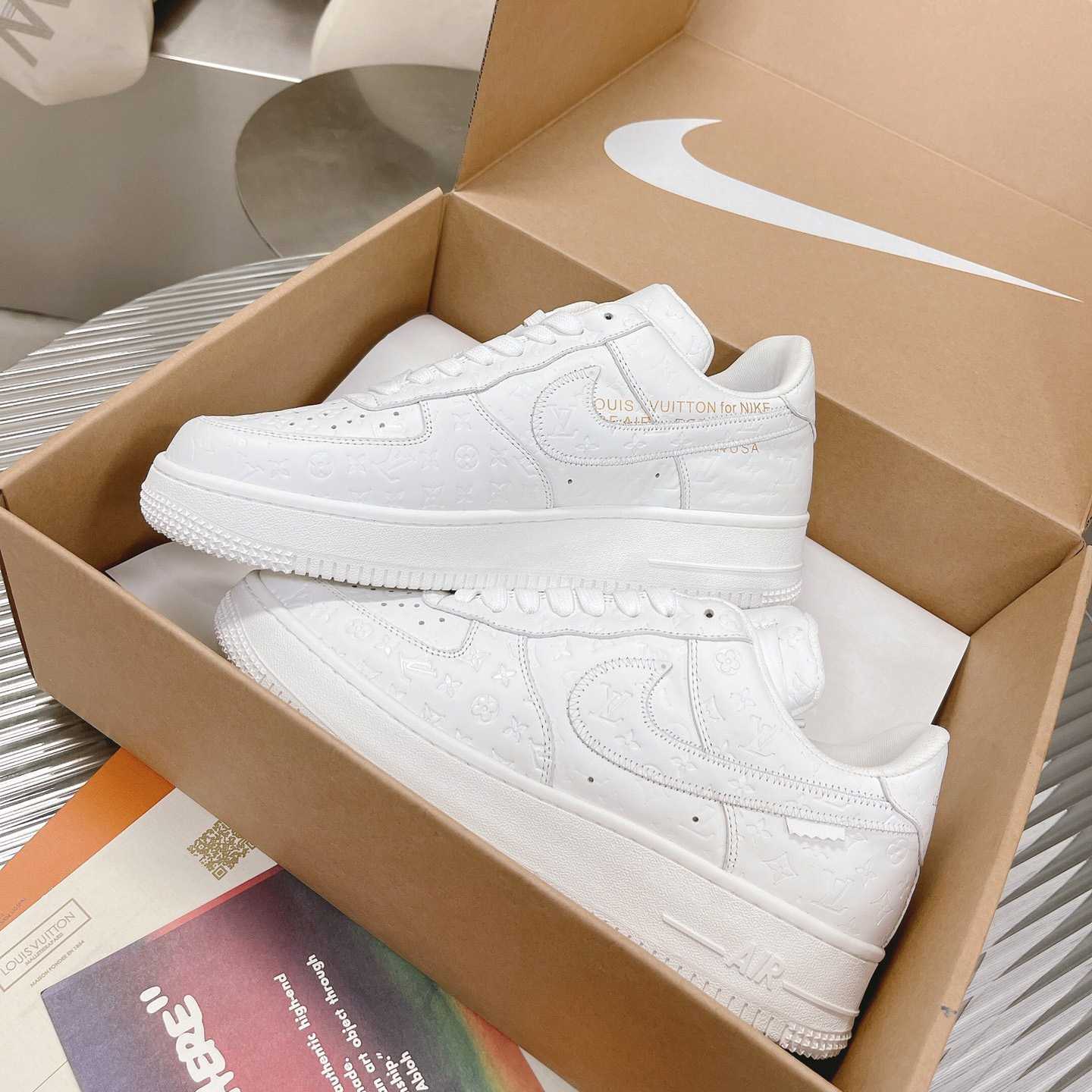 Louis Vuitton x Off-White x Nike Sneaker   （upon uk size） - DesignerGu