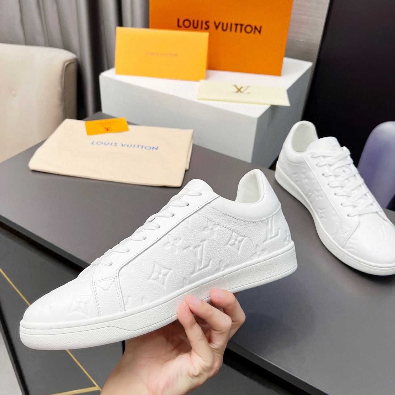 Louis Vuitton Luxembourg Sneaker    1A8QER - DesignerGu