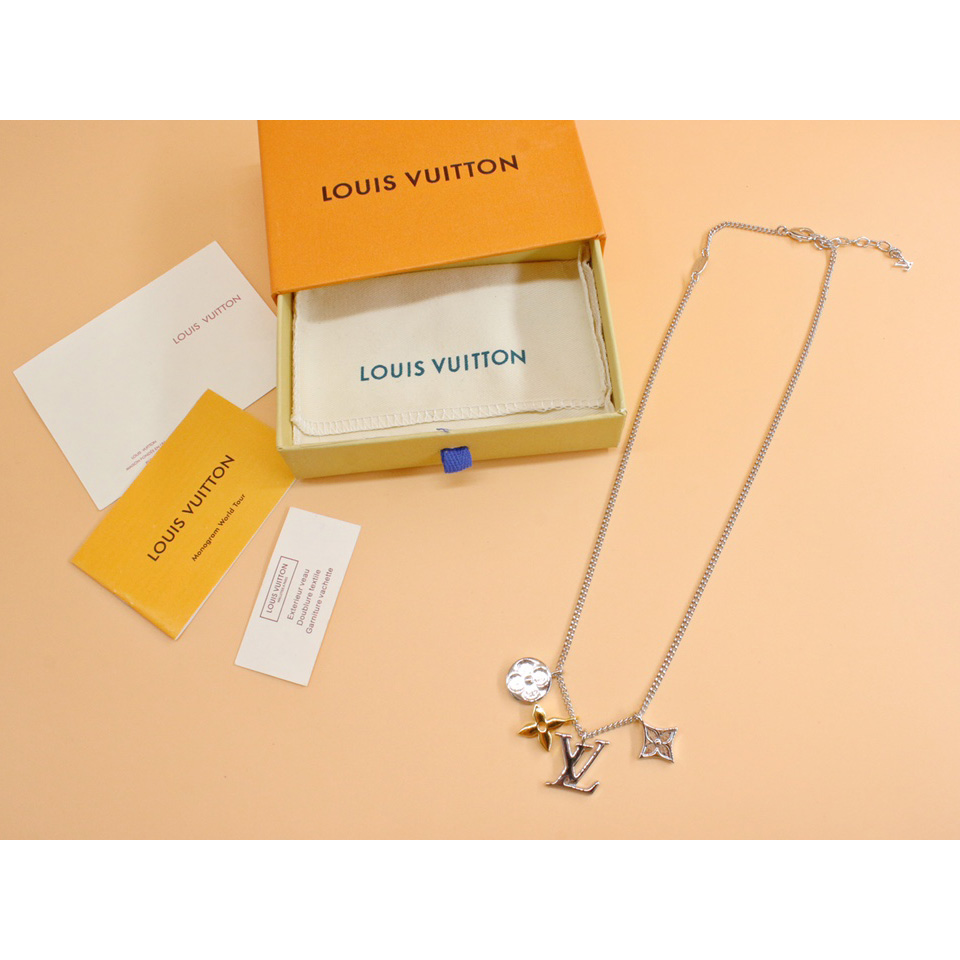 Louis Vuitton LV Instinct Pendant       M00522 - DesignerGu