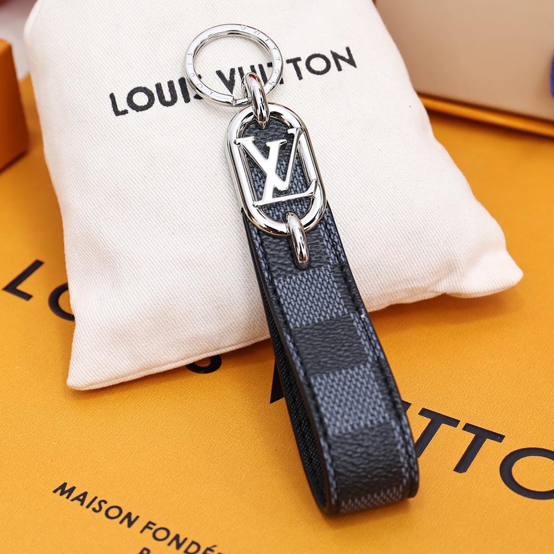 Louis Vuitton LV Link Dragonne     M00826 - DesignerGu