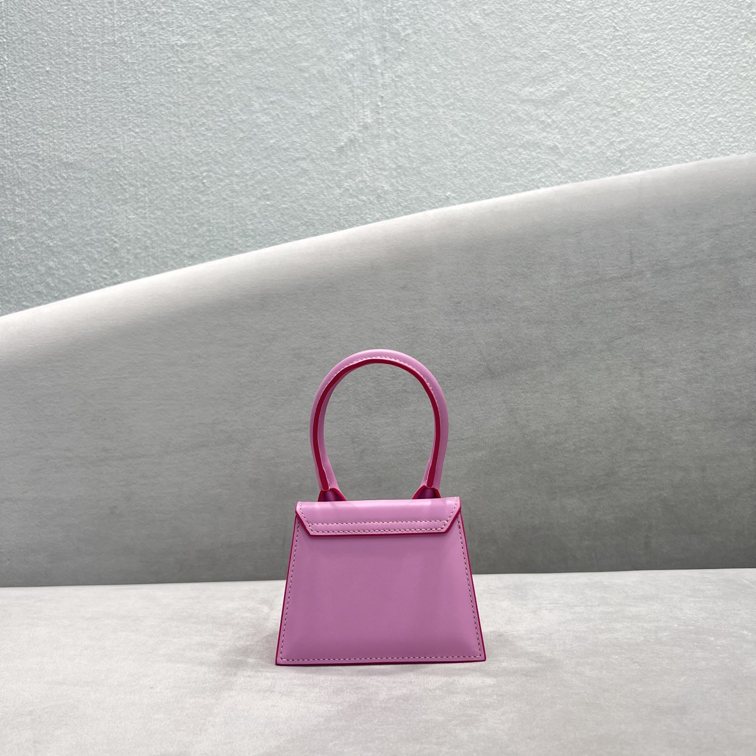 Jacquemus Le Chiquito Signature Mini Handbag(12-8-5cm) - DesignerGu