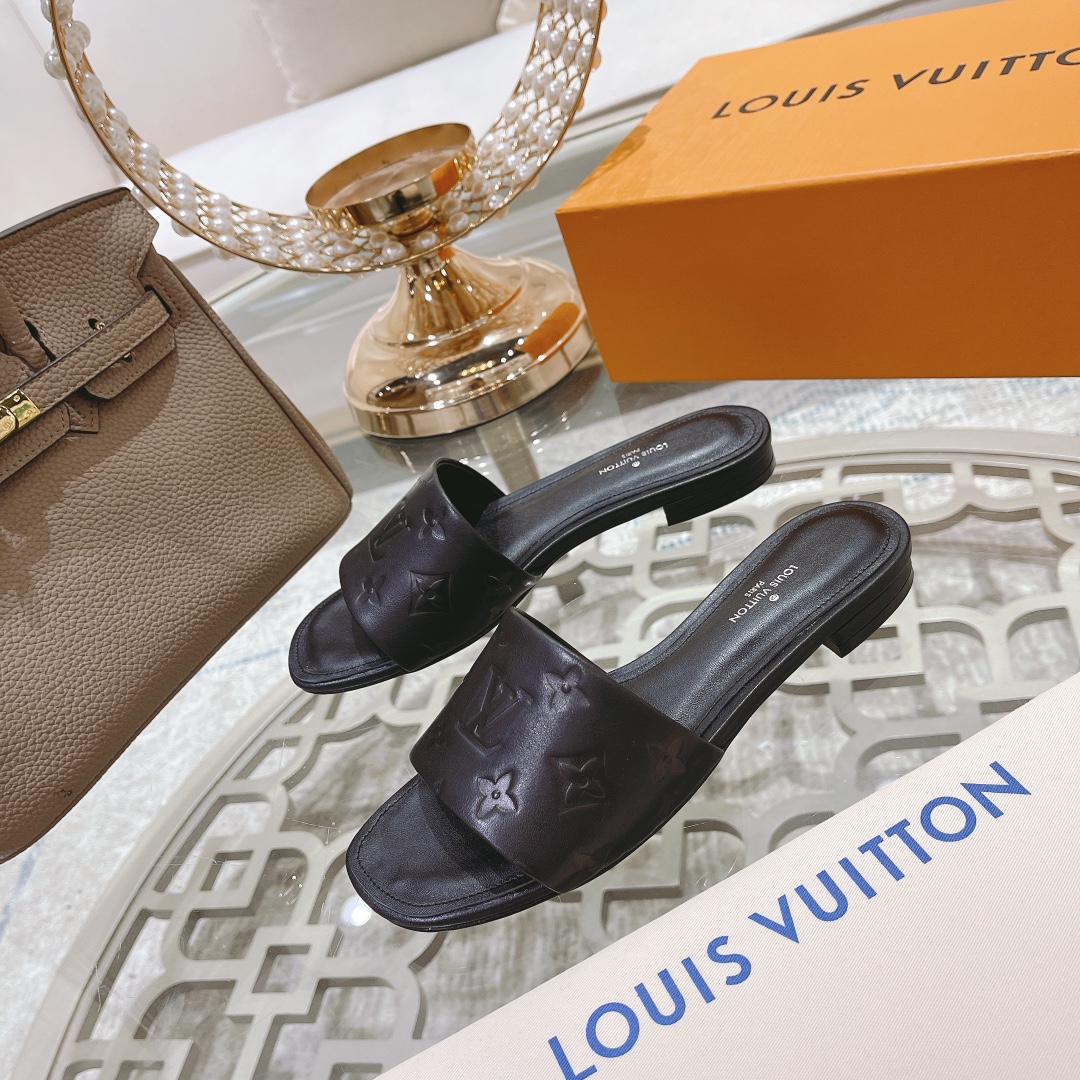 Louis Vuitton Revival Flat Mule     1A9P3T - DesignerGu