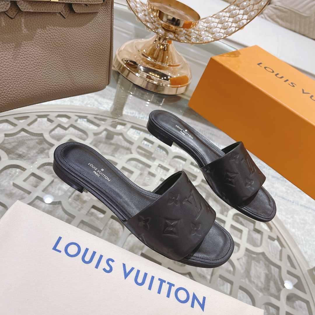 Louis Vuitton Revival Flat Mule     1A9P3T - DesignerGu