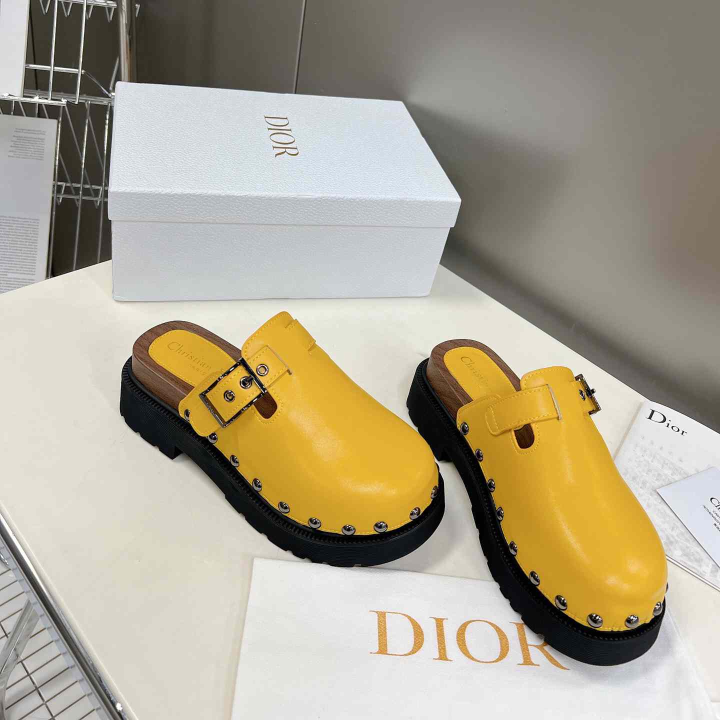 Dior Diorquake Clog - DesignerGu