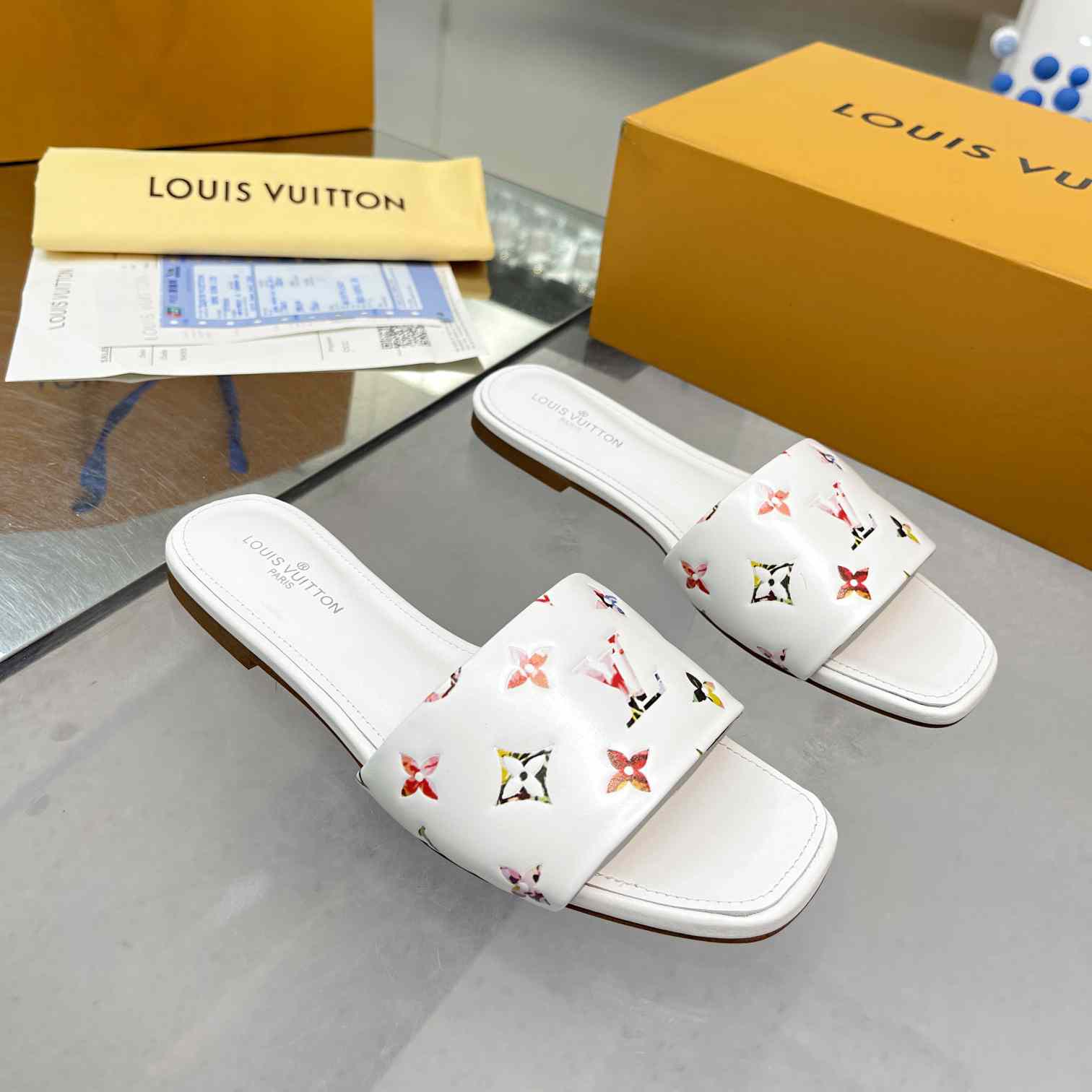 Louis Vuitton Revival Flat Mule     1AAORI - DesignerGu